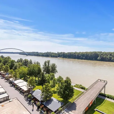 Daire Elite River View Bratislava