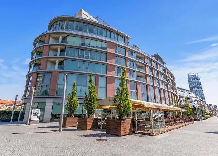 Elite River View Pressburg