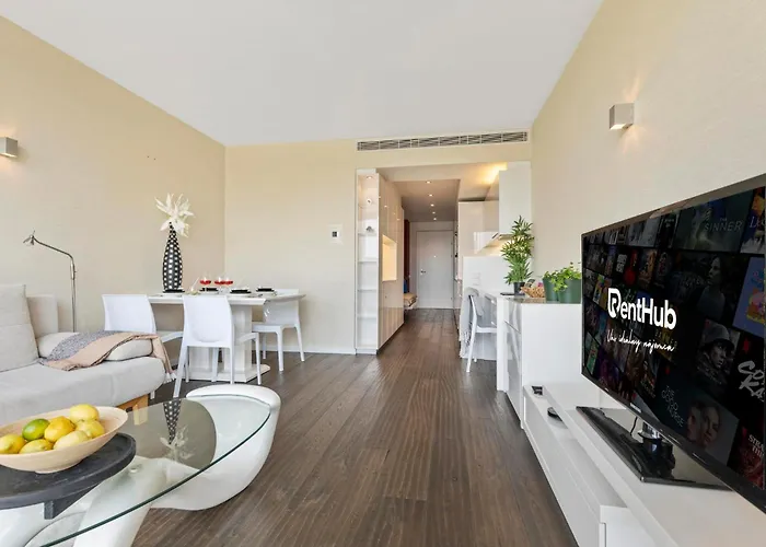 Elite River View Apartment *